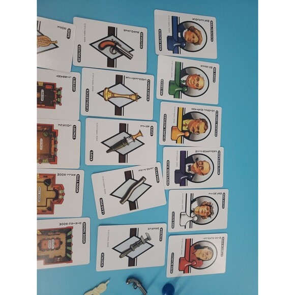 Clue Board Game Replacement Pieces Parker Brothers 1986   Tokens, Cards Weapons - Picture 5 of 9